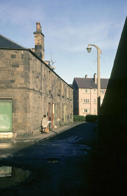 Wee Row, Grahamston Falkirk Council