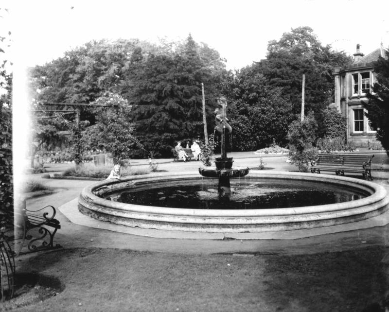 Dollar Park fountain Falkirk Council