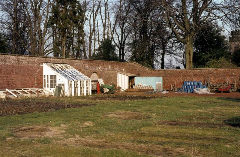 Kinnaird House walled gardens Falkirk Council