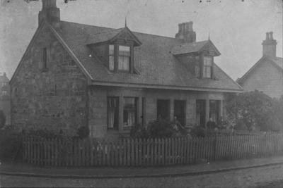 Elmvale Cottage, Bonnybridge