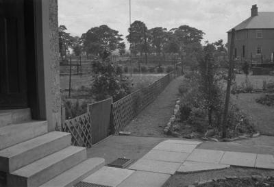 P37792; Garden, Jackson Avenue, Grangemouth?