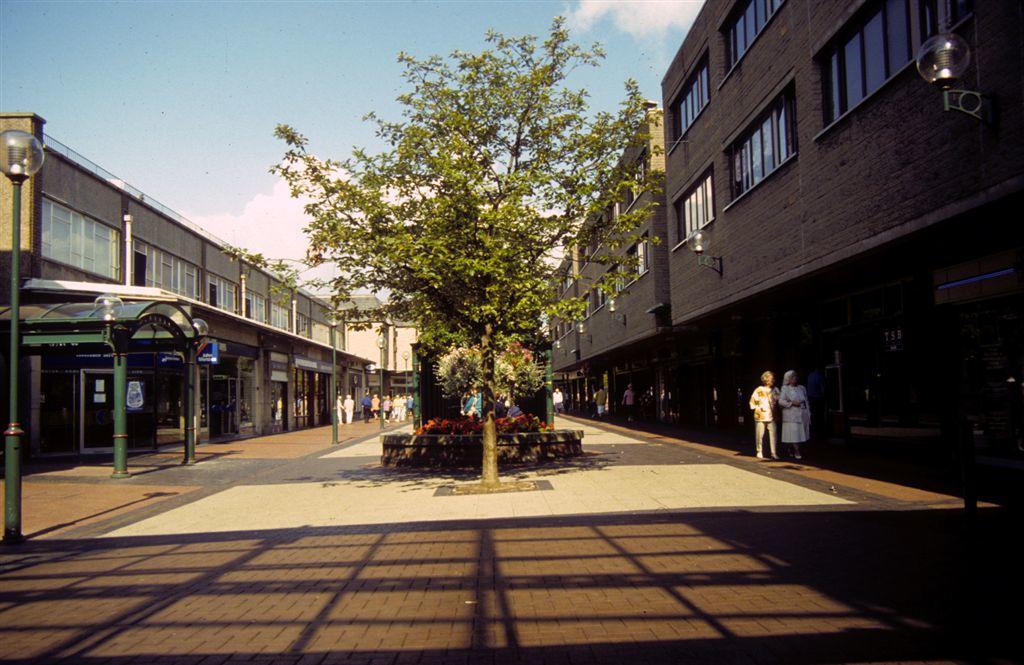 LaPorte Precinct, Grangemouth Town Centre Falkirk Council