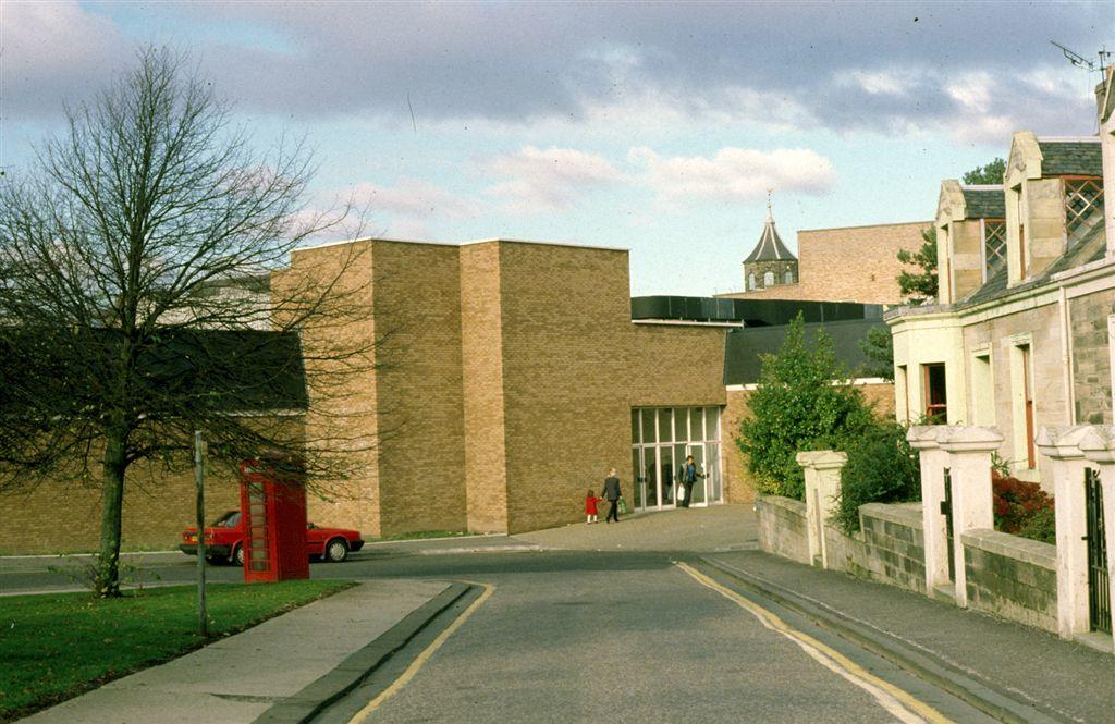 Howgate Shopping Centre entrance from St Andrews Place, Falkirk