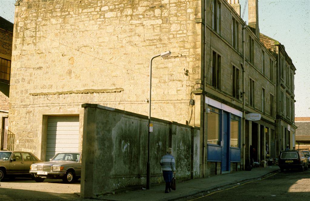 Melville St, Falkirk looking west Falkirk Council