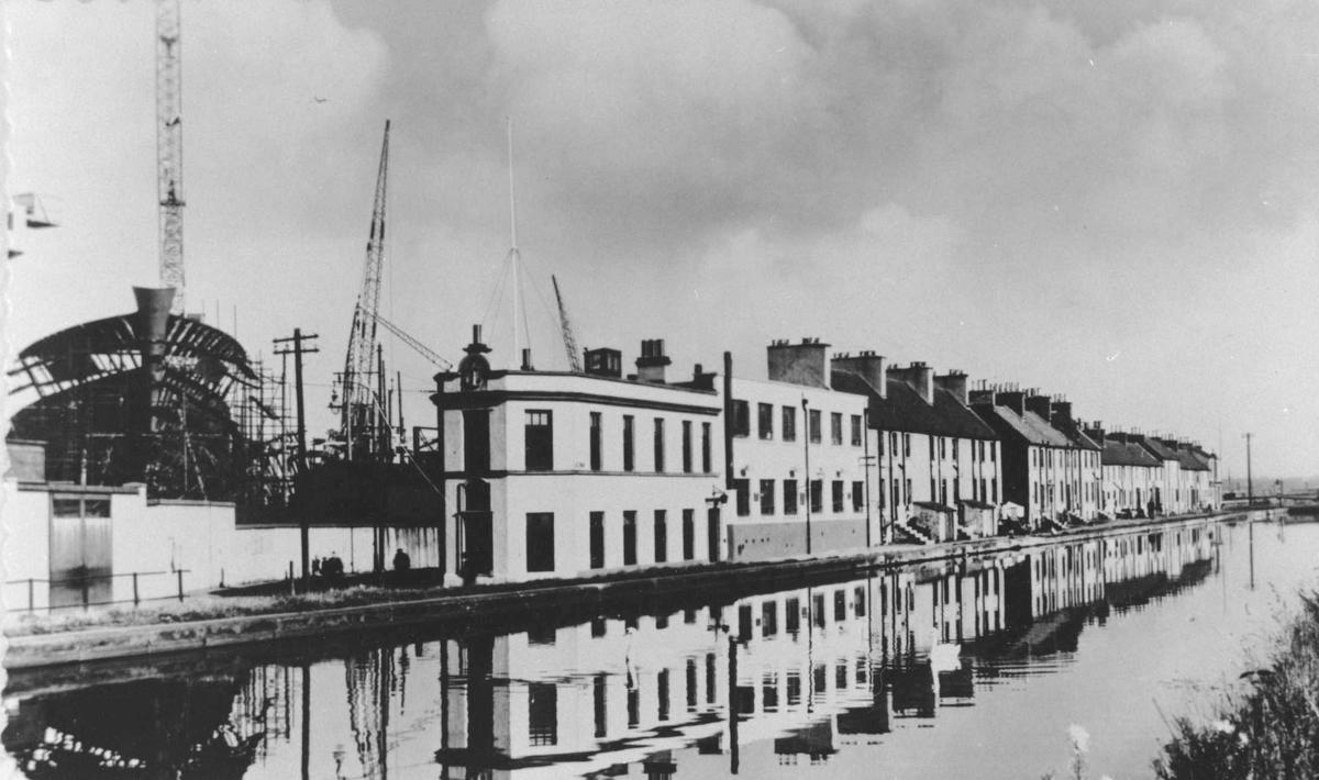 Forth & Clyde Canal at Canal St & Dalgrain Rd, Grangemouth Falkirk