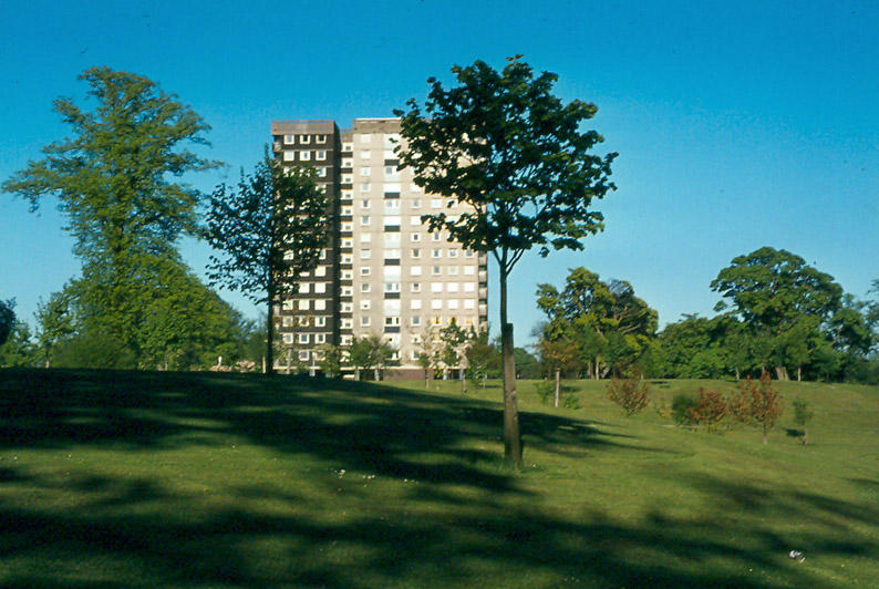 Block of flats in Callendar Estate Falkirk Council