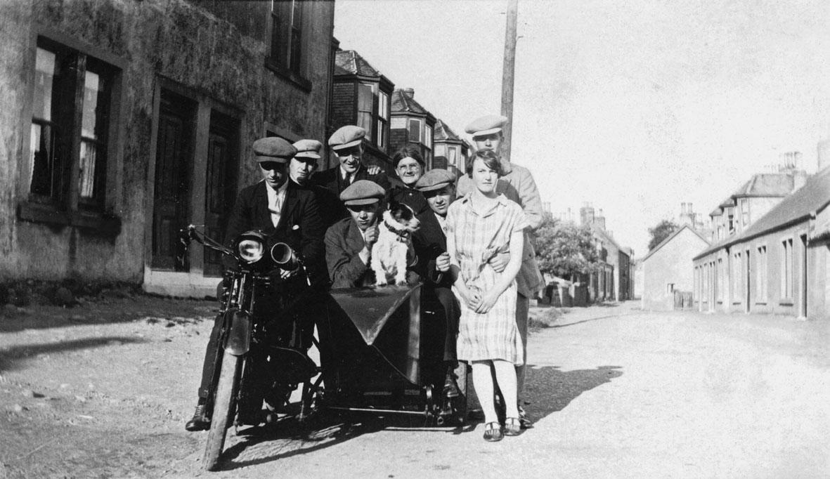 "A few Redding Worthies in School Road" Falkirk Council