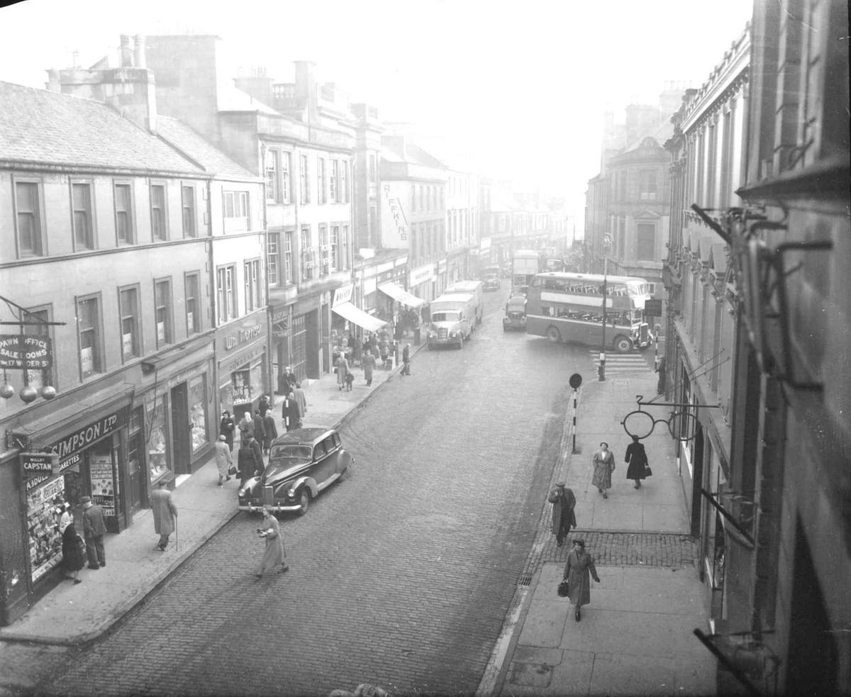Falkirk High Street, looking east. Falkirk Council