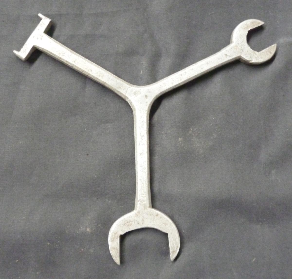 spanner; combination Falkirk Council