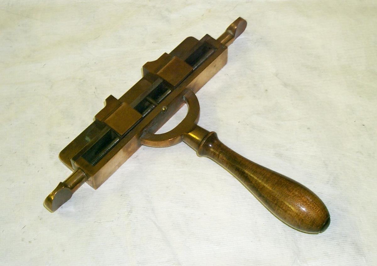 type; holder Falkirk Council