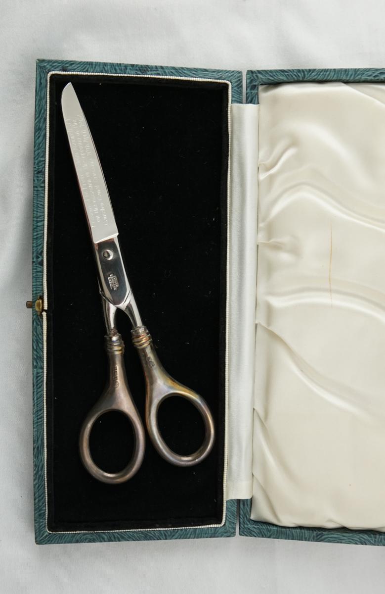 scissors; ceremonial (with box) - Falkirk Council