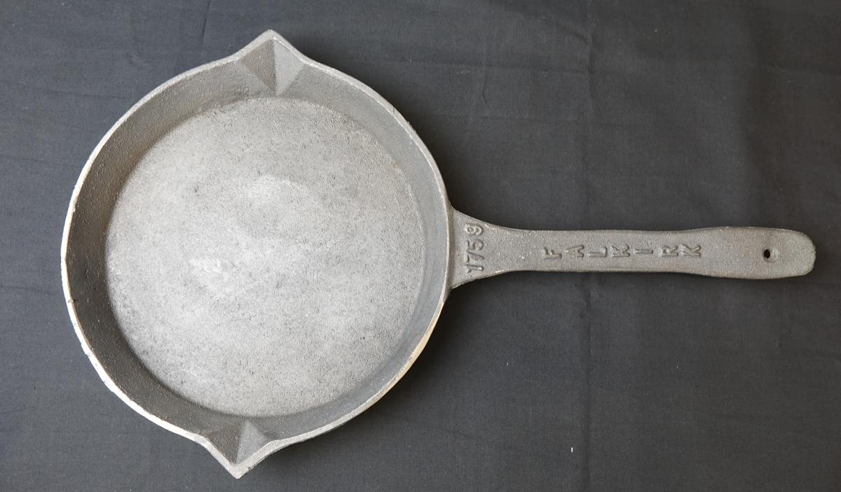 pan; cast iron Falkirk Council