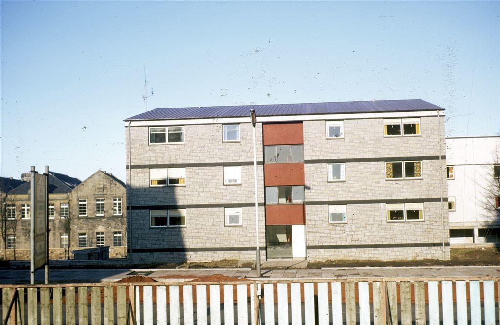 New flats, Main St, Camelon Falkirk Council